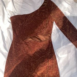 Metallic one sleeve dress